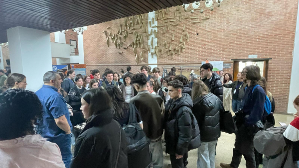 Facultatea de Fizica de la A la Z